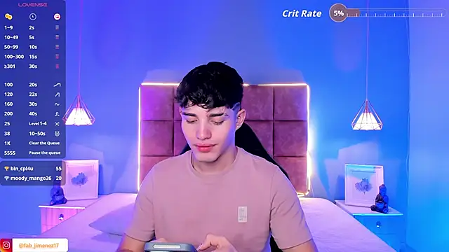 AlejooTwink online show from February 15, 2:18 am