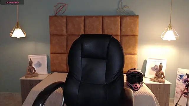 Snapshot of AlejooTwink chatting on February 23, 6:19 pm AlejooTwink online show from February 23, 6:19 pm