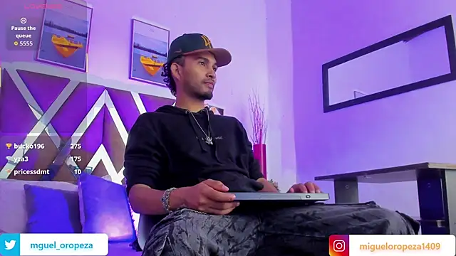  miguel0 online show from October 10, 8:02 pm