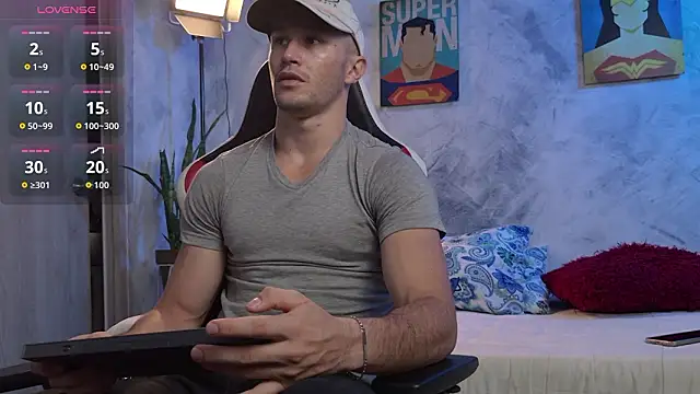 AxelFairchaild online show from March 26, 12:20 pm