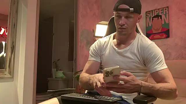 AxelFairchaild online show from January 15, 1:47 pm