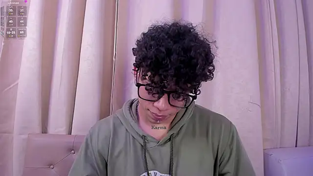 AkazaBoy  online show from February 28, 4:55 am