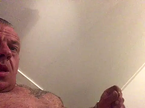 JakubW79 online show from October 30, 11:50 pm