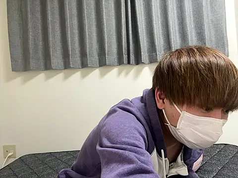 onimakura online show from April 8, 2:04 pm