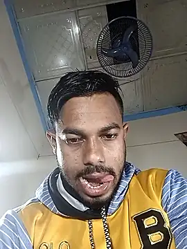 Snapshot of arafat_mia chatting on February 24, 11:19 pm arafat mia online show from February 24, 11:19 pm
