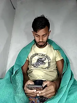 Snapshot of arafat_mia chatting on December 26, 11:13 pm arafat mia online show from December 26, 11:13 pm