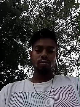 Snapshot of arafat_mia chatting on October 10, 1:21 am arafat mia online show from October 10, 1:21 am