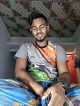 Snapshot of arafat_mia chatting on January 22, 10:50 am arafat mia online show from January 22, 10:50 am