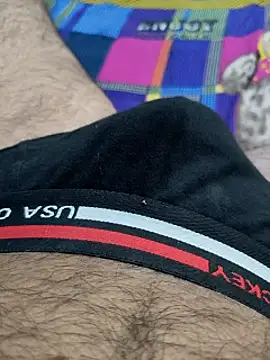 MontyConstant123 online show from March 18, 6:39 pm