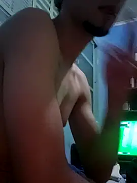 Snapshot of novinho_hot69 chatting on October 17, 7:23 am novinho hot69 online show from October 17, 7:23 am