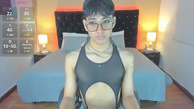 Snapshot of Dark_hairy_ chatting on January 23, 3:05 am Dark hairy online show from January 23, 3:05 am