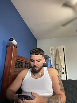 Snapshot of MasterKvn chatting on January 17, 7:42 pm MasterKvn online show from January 17, 7:42 pm