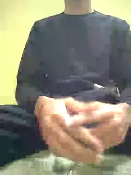 Snapshot of rahul_4u chatting on December 11, 6:48 pm rahul 4u online show from December 11, 6:48 pm