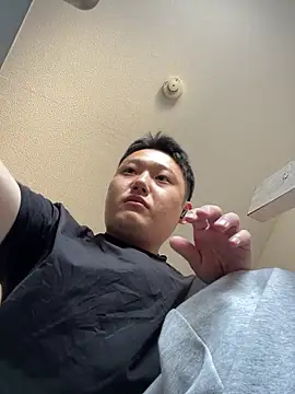 tuki fu online show from November 14, 5:21 am