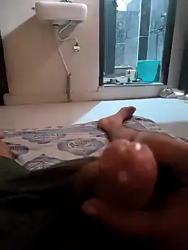 Varun1799 online show from April 15, 10:48 am