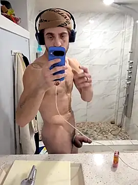 chastin22raines online show from February 16, 3:48 am