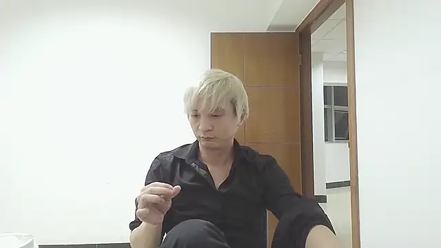 clisssx online show from January 4, 11:11 am