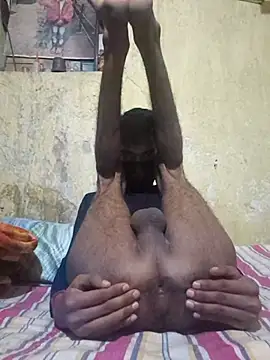 Snapshot of harsh__sexy chatting on February 17, 7:53 pm harsh sexy online show from February 17, 7:53 pm