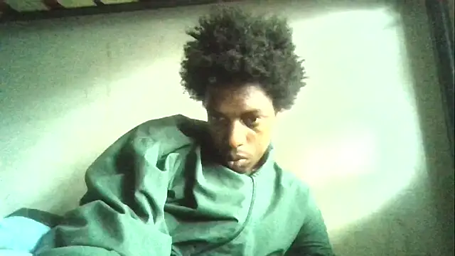 Snapshot of LarryCollin chatting on January 5, 1:15 pm LarryCollin online show from January 5, 1:15 pm