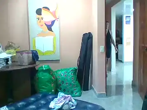 Snapshot of jeremy_scott chatting on September 14, 2:41 pm jeremy scott online show from September 14, 2:41 pm