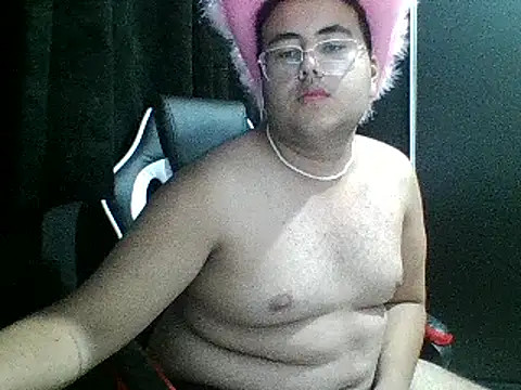 Snapshot of BabyFade chatting on March 5, 2:03 am BabyFade online show from March 5, 2:03 am