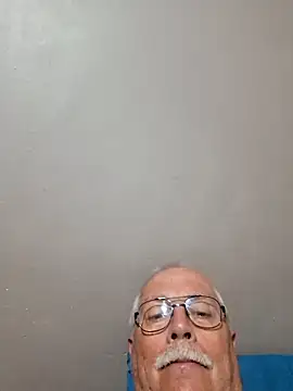 NawtyB1965 online show from December 19, 3:58 am