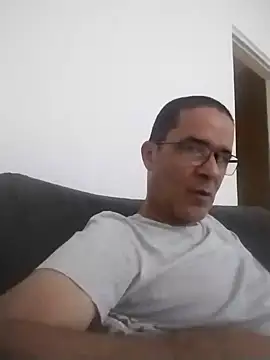 Snapshot of barboza991 chatting on December 2, 3:34 pm barboza991 online show from December 2, 3:34 pm