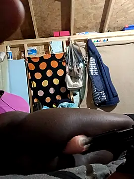 EbonysoFyne online show from January 16, 9:12 am