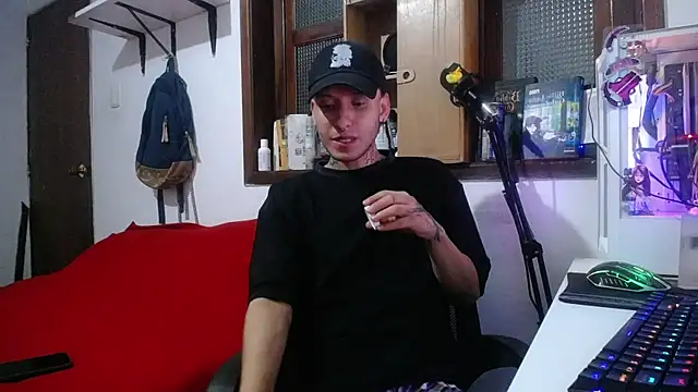 esjrobles online show from February 25, 4:46 am