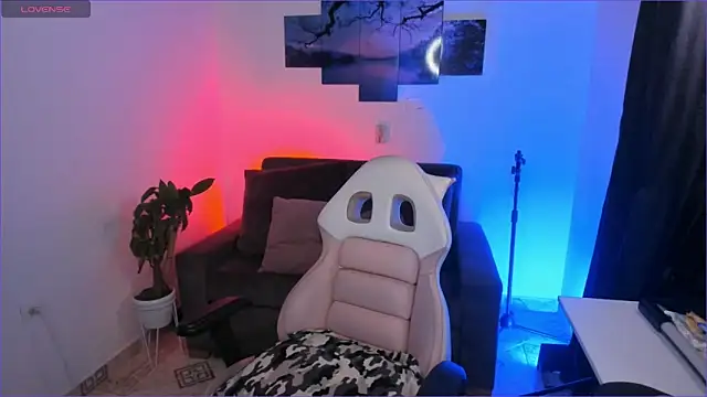 odelei online show from October 26, 9:44 am