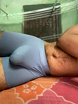 Snapshot of MyBigDick100@xh chatting on September 29, 10:05 pm MyBigDick100xh online show from September 29, 10:05 pm