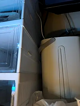 TaiwanSlutBitch online show from November 4, 9:10 am