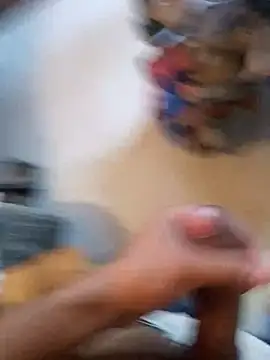 ezepitudo1 online show from January 1, 4:18 pm