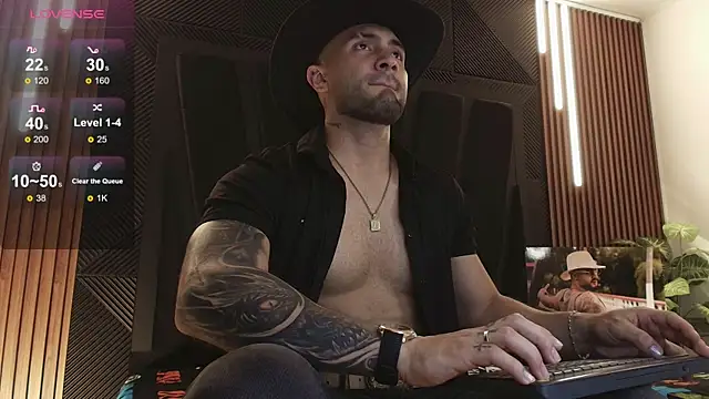 JeanColleman online show from April 10, 11:23 pm