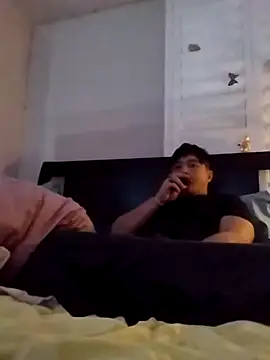 cloudyspun online show from March 11, 4:19 am