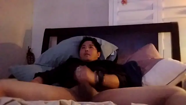 cloudyspun online show from April 16, 11:21 am