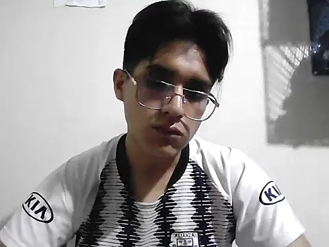 HardDick2 online show from March 23, 4:51 am