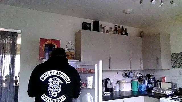 ArcanceTheo82 online show from December 20, 12:27 pm