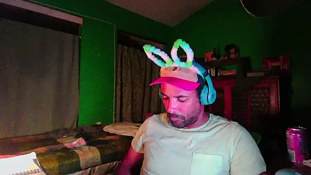        the online show from March 9, 3:44 am