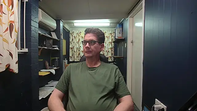 tilobinder online show from February 26, 2:07 pm