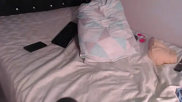 EbonyAscend online show from November 20, 3:28 am