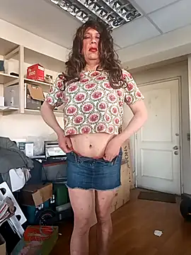 Lazzy47 online show from April 3, 8:27 pm