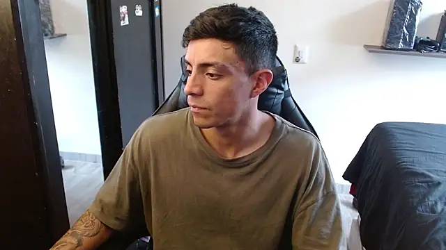 kv   xxx  online show from February 16, 5:55 pm