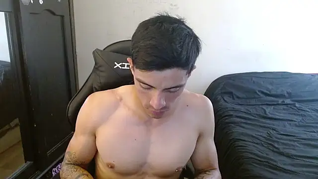 Snapshot of kv___xxx_ chatting on September 26, 7:44 pm kv   xxx  online show from September 26, 7:44 pm