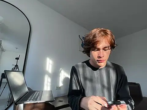 Ne0nn online show from January 12, 9:51 pm