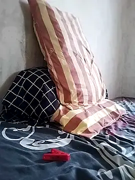 dark boy28 online show from April 22, 7:13 am