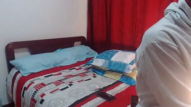 dani07- online show from September 20, 10:10 pm