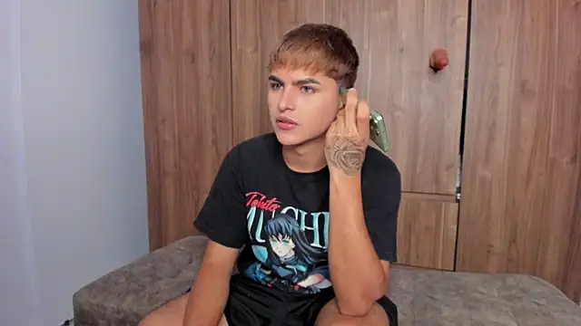 Lyam ap online show from November 2, 10:30 am