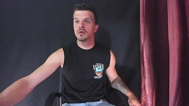 DonyBrown online show from April 13, 4:35 am