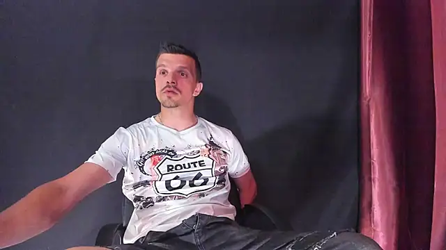 DonyBrown online show from April 10, 6:20 am